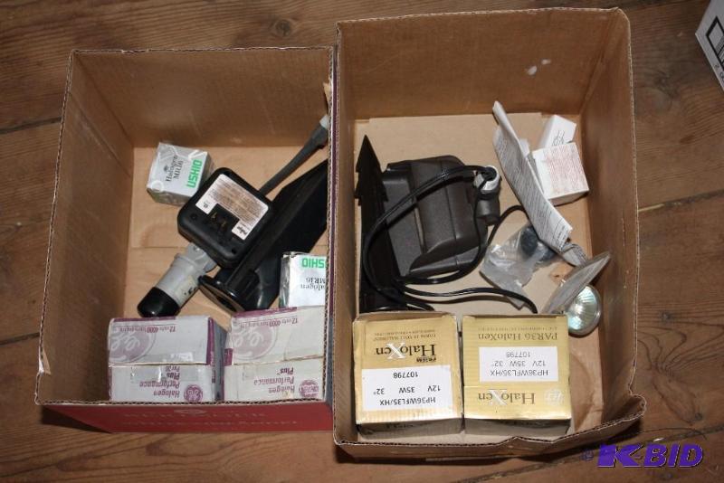 lot 75 image: Box Lot of (2) Including Ushio Halogen MR16 Bulbs Halogen Performance Plus Bulbs Haloxen 35W Bulb
