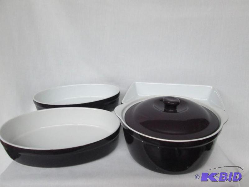 lot 33 image: 5 Piece Ceramic Ovenware Set - Purple