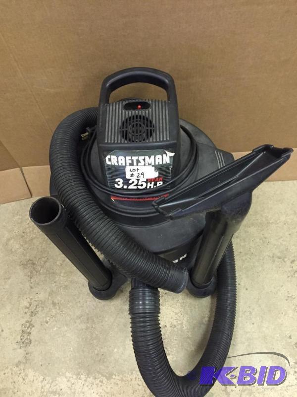 lot 29 image: Craftsman Shop Vac.