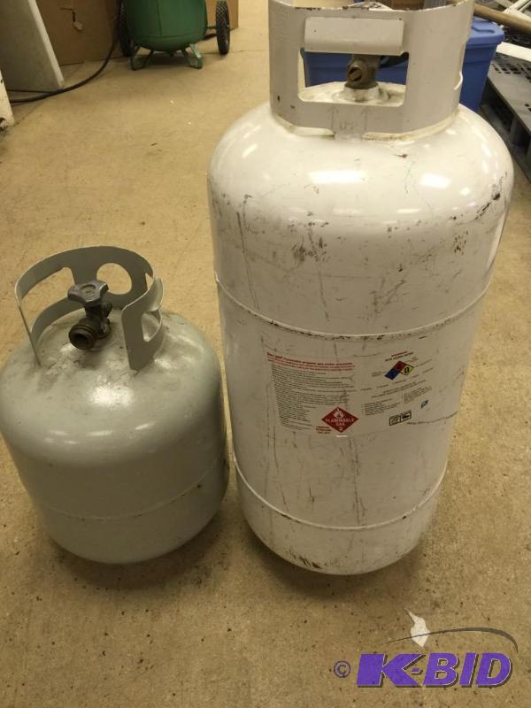 lot 45 image: 2 Propane Tanks