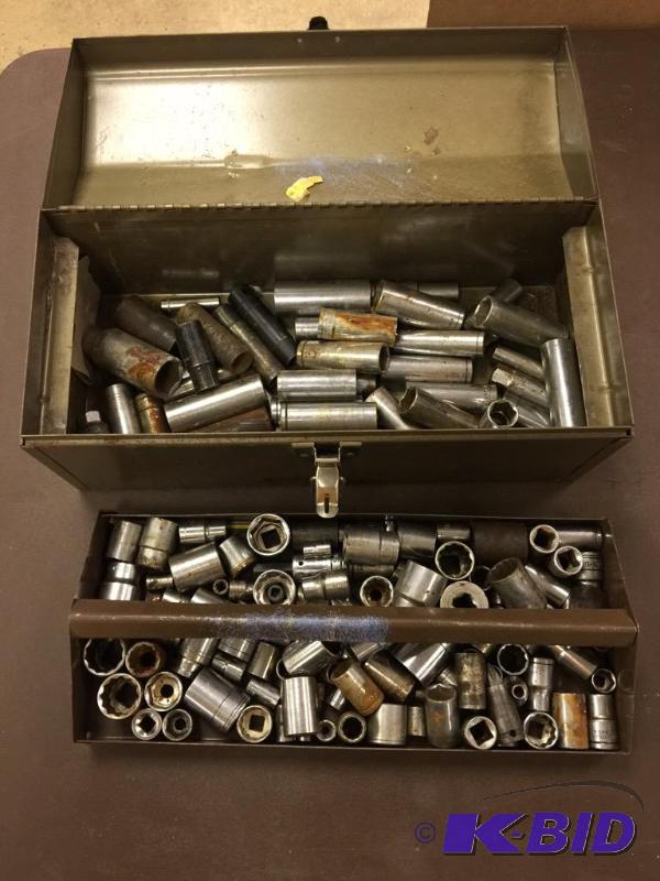 lot 47 image: Tool Box Of Sockets