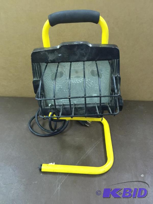 lot 50 image: Yellow Shop Light