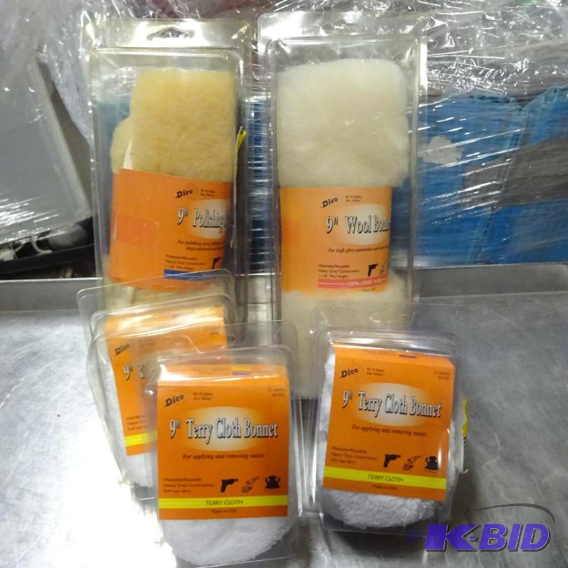 lot 125 image: New 5 pc lot incl qty 2 Wool Bonnets 9 in 100...