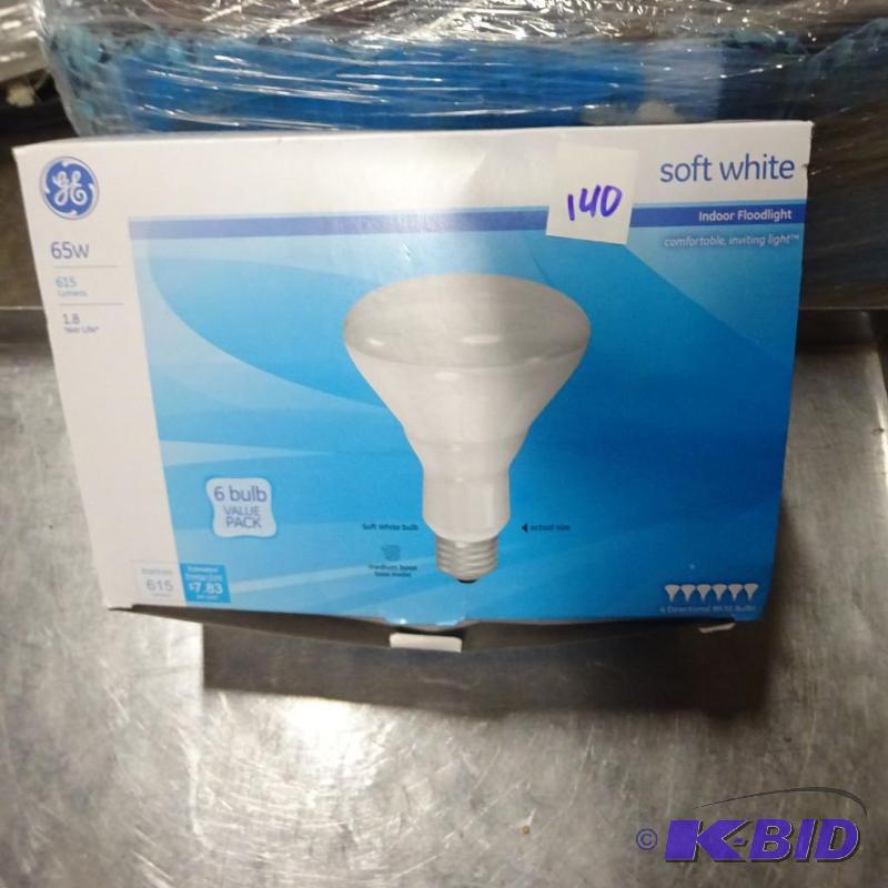 lot 140 image: New qty 6 GE soft white BR30 indoor spotlight...