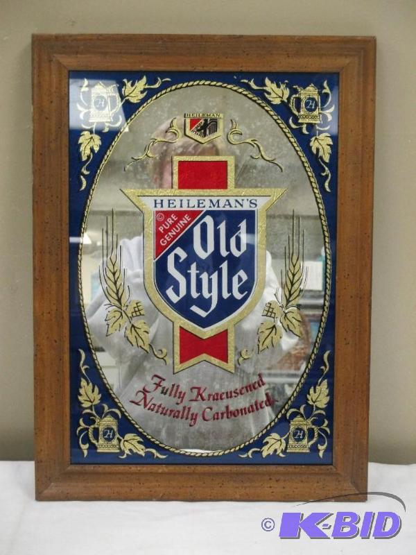 lot 9 image: Heilemans Old Style Bar Mirror