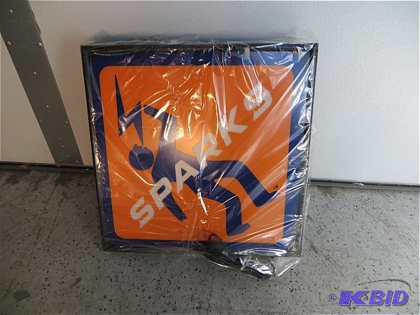 lot 32 image: Sparks Lighted Sign