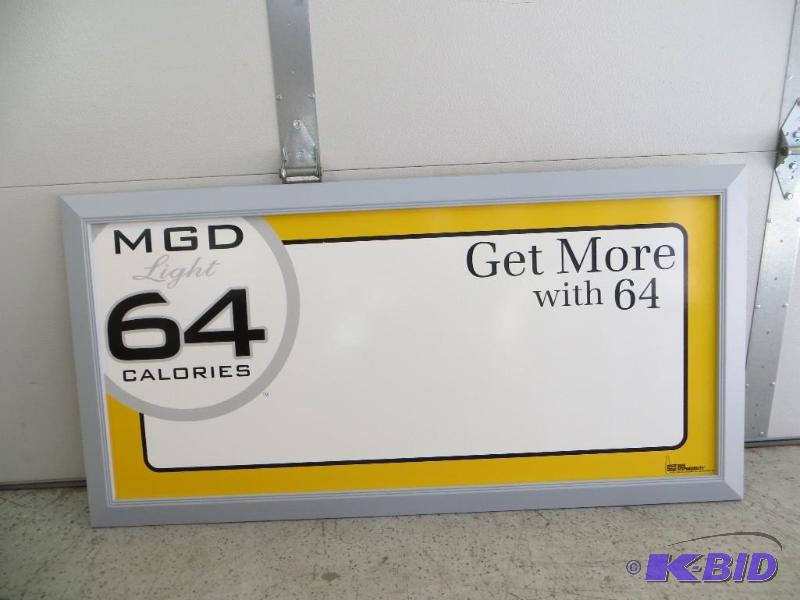 lot 82 image: MDG Light 64 Dry Erase Board