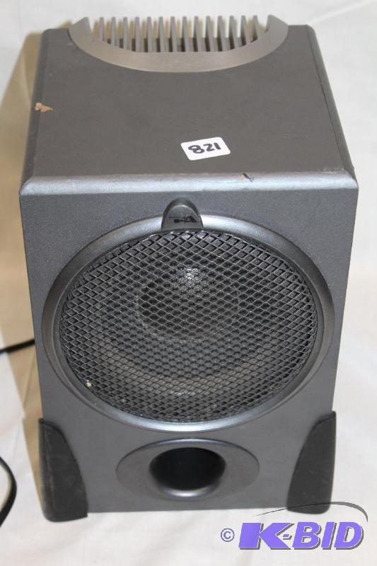 lot 128 image: Powered Subwoofer ...