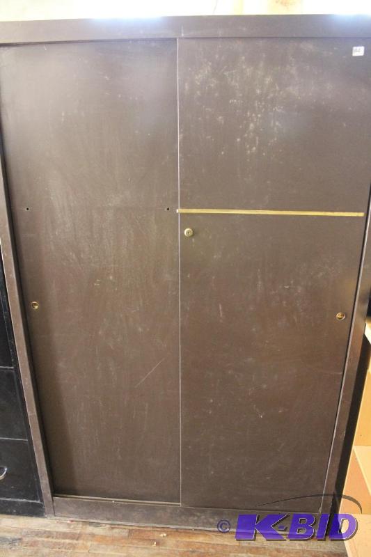 lot 144 image: Large Garage  Storage Cabinet ...