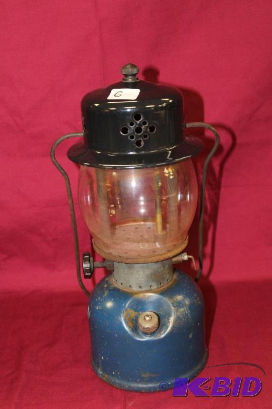 lot 6 image: Coleman Lantern Model 243