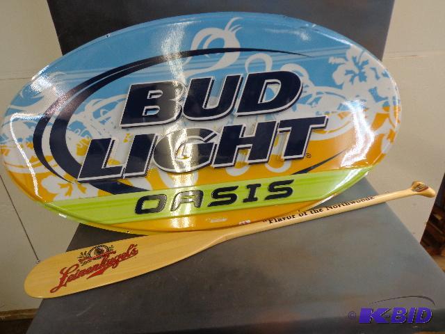 Leinenkugel Paddle and Plastic Bud Light Sign...