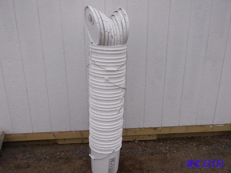 10 - 5 gallon food grade pails with lids....