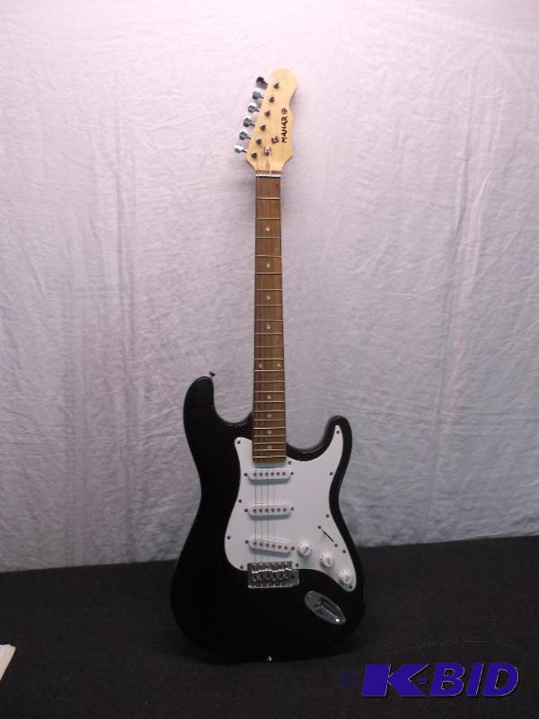 Mahar electric guitar needs two stings appear...