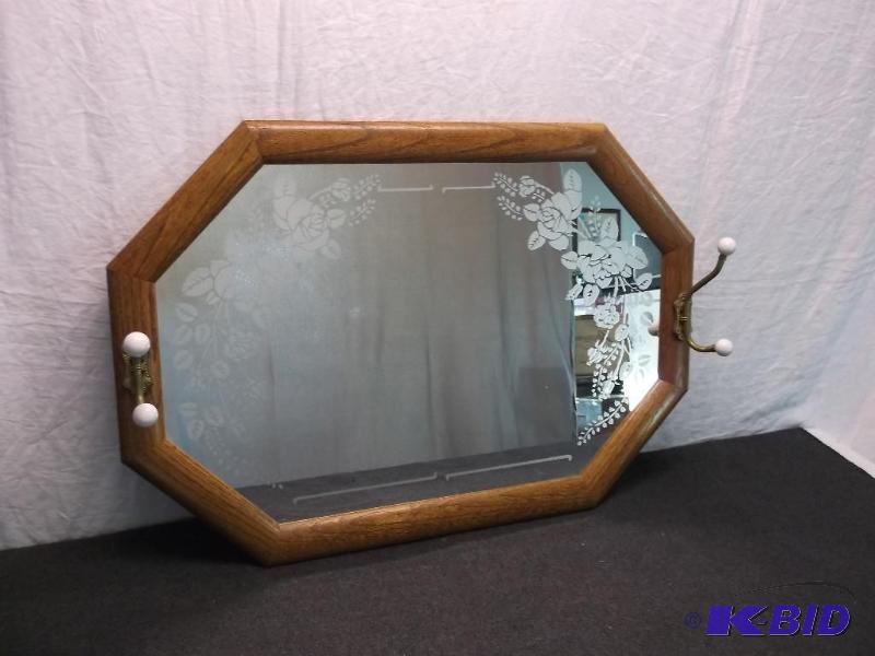 Beautiful Oak framed mirror with coat hooks m...