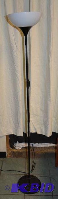 lot 32 image: Floor lamp 69" tall...