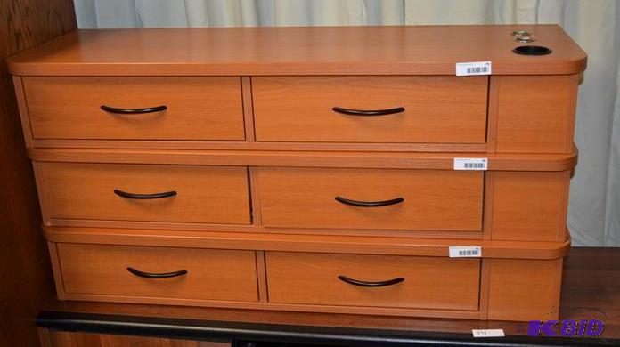 lot 79 image: Wall mount Styling station cabinet with 2 dra...
