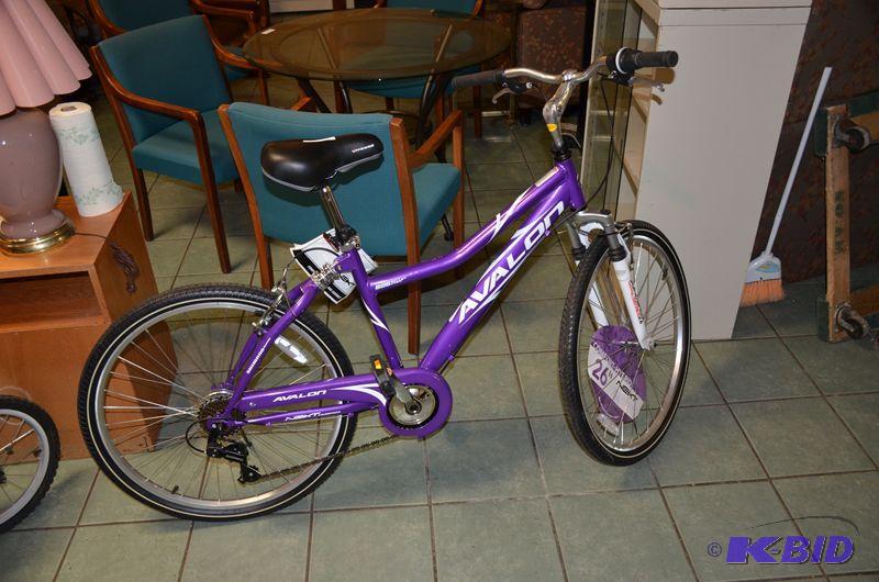 lot 89 image: Avalon Next&nbsp26" Purple Ladies bicyc...
