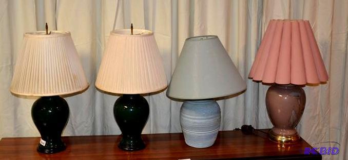 lot 93 image: 4 table lamps. The tallest lamp is 31" t...