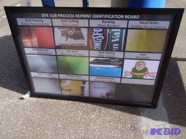 lot 91 image: 38 x 26 picture frame...