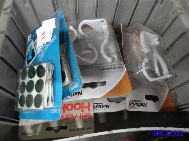 lot 12 image: New lot of hooks and protective felt discs. 6...