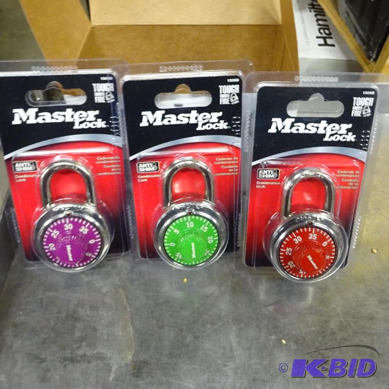 lot 151 image: New quantity 3 Master Lock brand combination ...