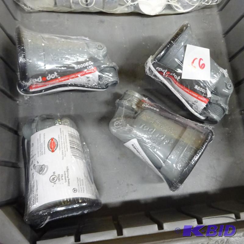 lot 156 image: New lot quantity 4 red dot Lamp holder suitab...