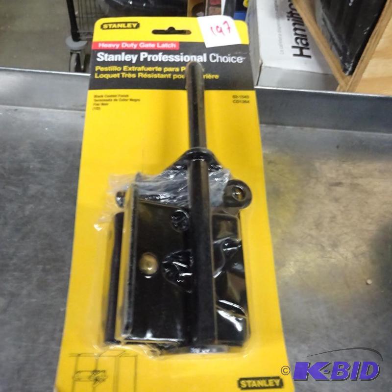 lot 197 image: New Stanley brand heavy duty gap gate latch. ...