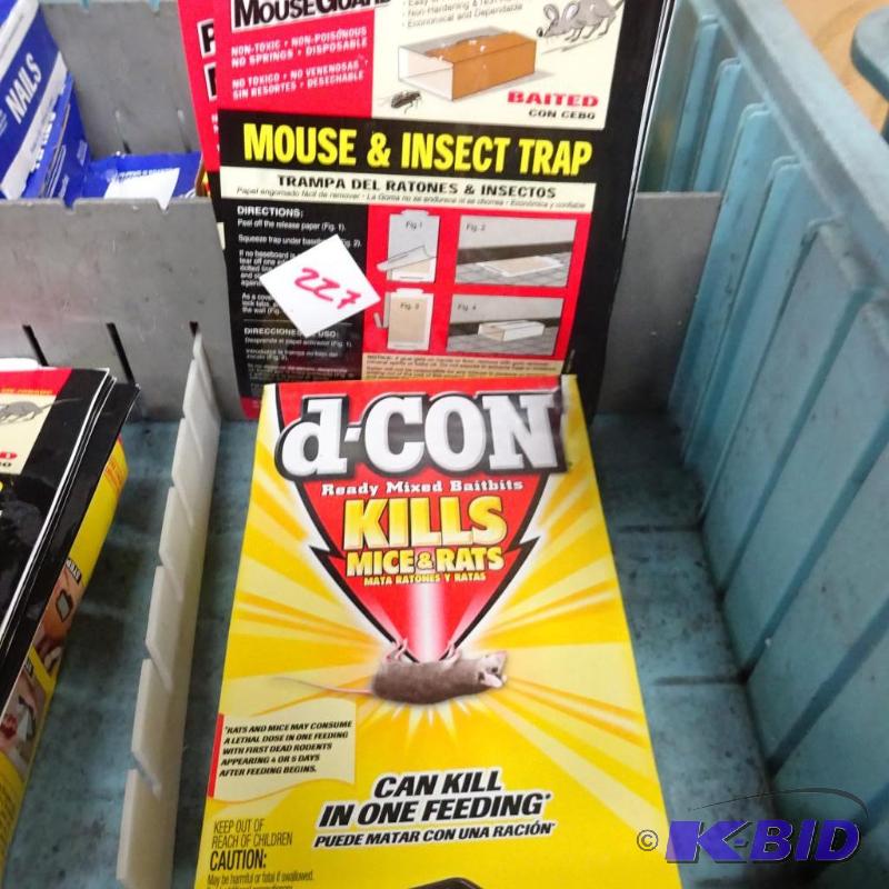 lot 227 image: New pest control lot included 4 pack of Dcon ...