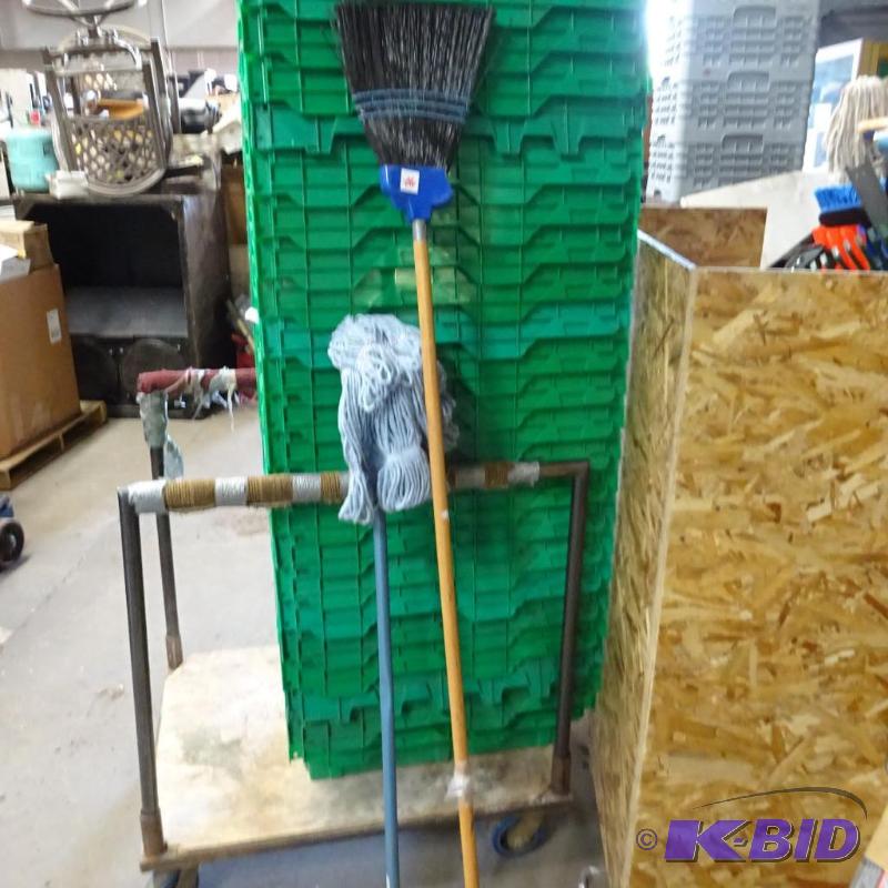 lot 296 image: New 2 pc lot incl Cotton Mop and Nylon Bristl...