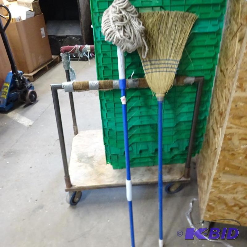 lot 299 image: New 2 pc lot incl Cotton Mop and Straw Bristl...