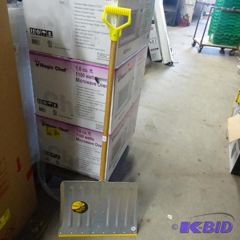 lot 308 image: New YoHo Aluminum snow shovel...