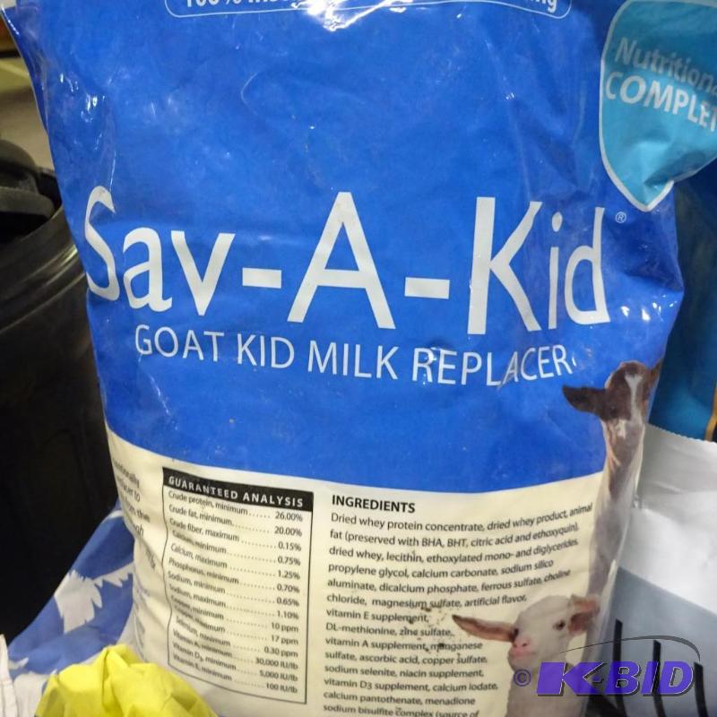 lot 331 image: New 4 pc lot incl 2 bags of Sav A Calf Calf m...