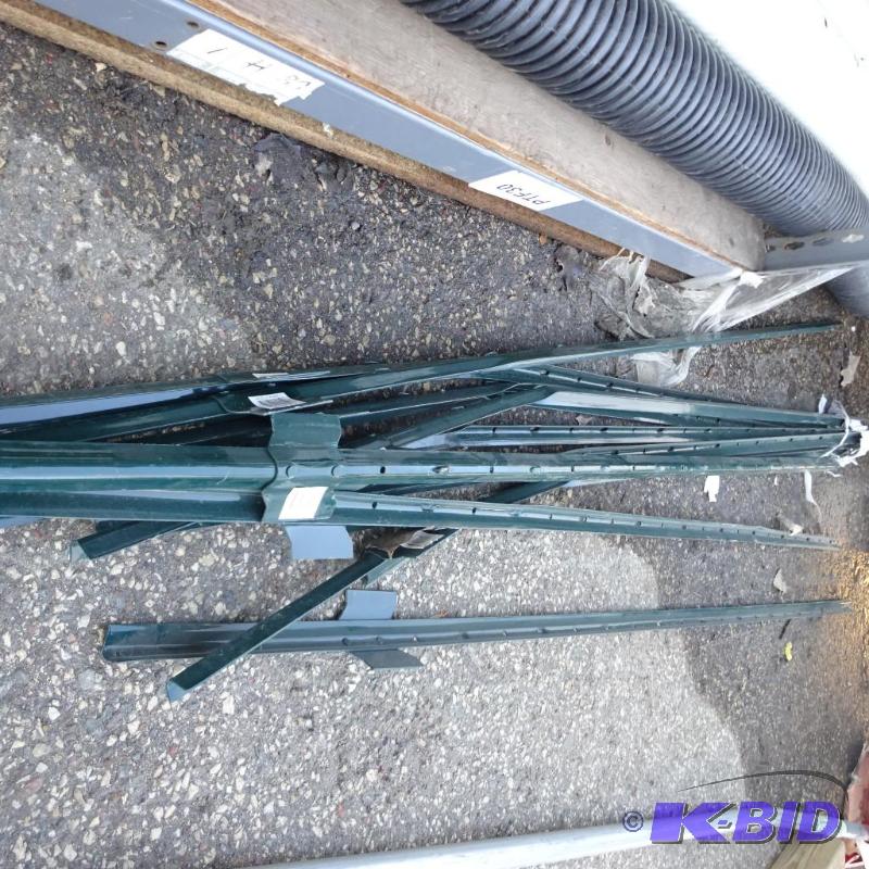 lot 342 image: New Approx 10 Metal Stake Fence Posts...