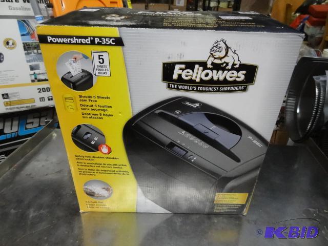 lot 43 image: Appears New in box fellows brand Bulldog Powe...