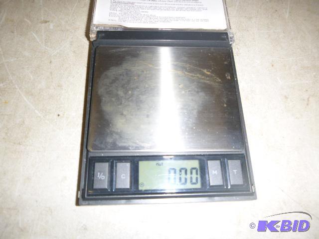 lot 103 image: Mini Scale...