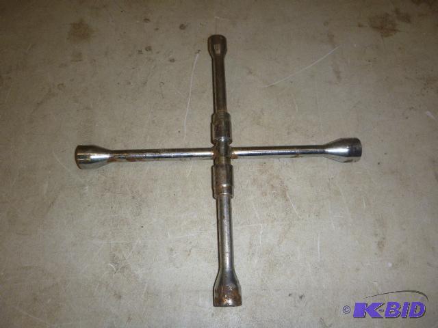 lot 133 image: 4-Way Lug Wrench 14"...