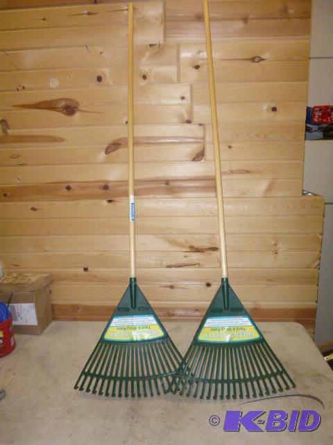 lot 182 image: 2 Yard Rakes...