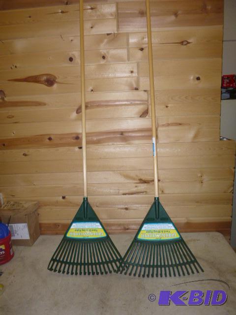lot 183 image: 2 Yard Rakes...