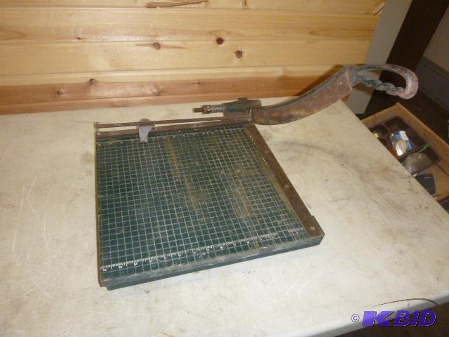lot 191 image: Paper Cutter 15"...