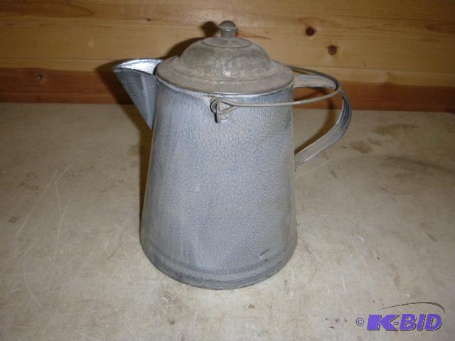 lot 250 image: Vintage CoffeeWater Can...