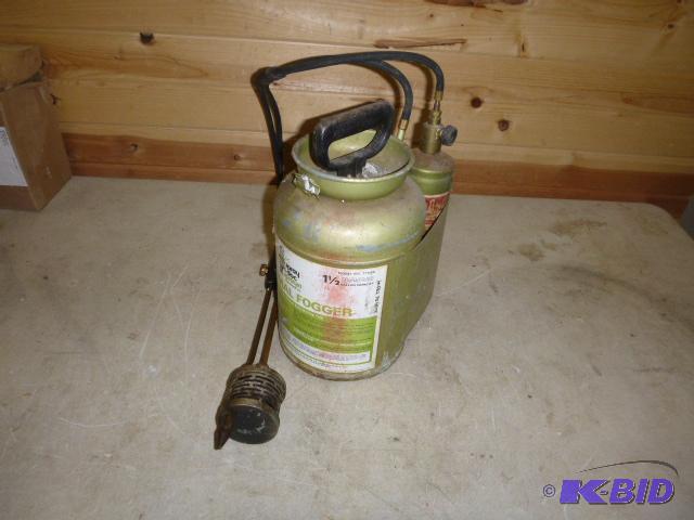 lot 268 image: Leigh Spray Doc Thermal Fogger 1 12 gallon....