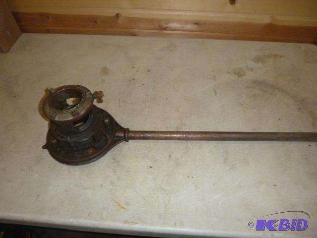 lot 286 image: The Ridge Pipe Threader 65-R 1" - 2"...