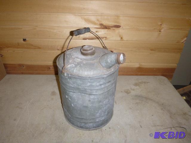 lot 291 image: Vintage Galvanized 5 Gallon Can...