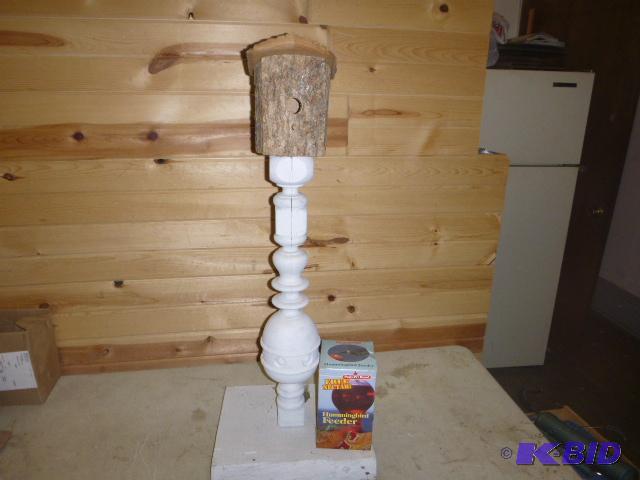 lot 73 image: Bird House and Humming Bird Feeder...