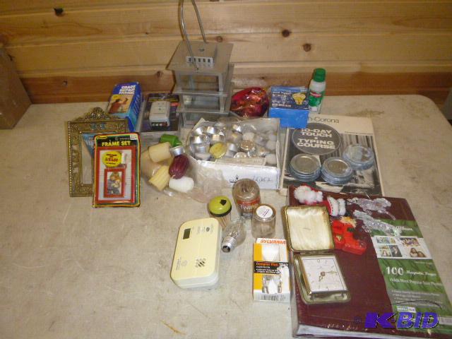 lot 84 image: Lot of Miscellaneous Items...