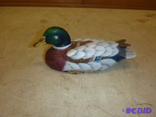 lot 98 image: Wooden Duck Has a crack on the body....