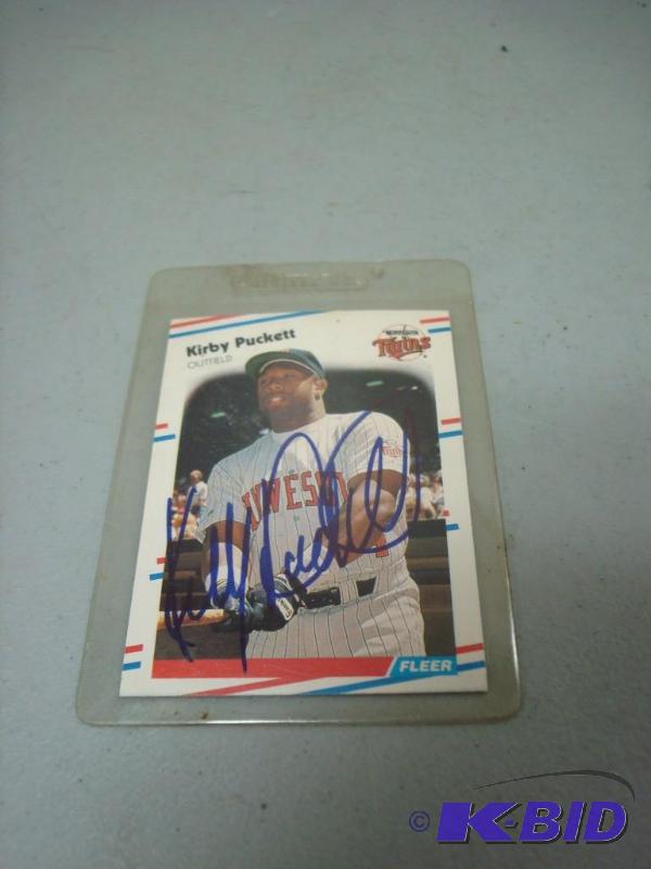 Signed Kirby Puckett Fleer Baseball Card...