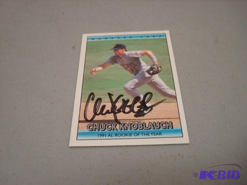 Signed Chuck Knoblauch Baseball Card...