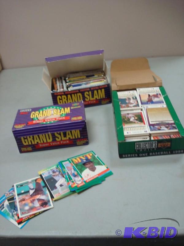 Lot Of Mixed Baseball Cards...
