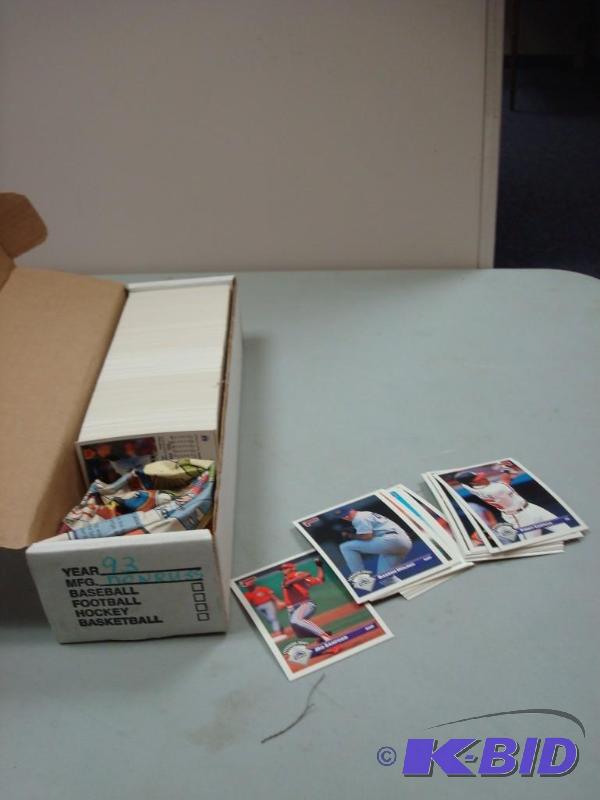Box 1993 Donruss Baseball Cards...